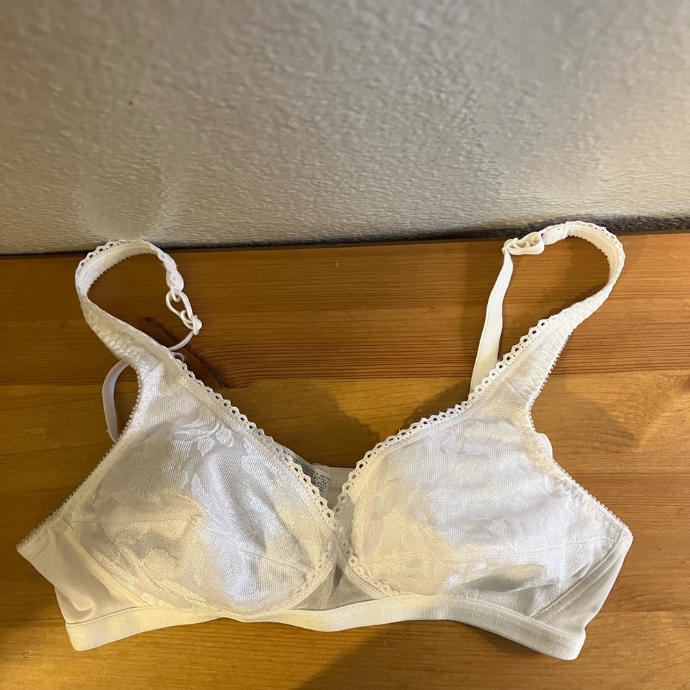 Cross your heart vintage bralette